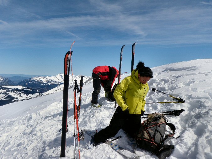 Mont Charvin 55.jpg - Pr�pa pour la descente